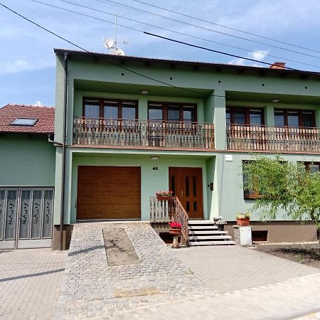 U Hradeb Leilighet Mikulov Eksteriør bilde